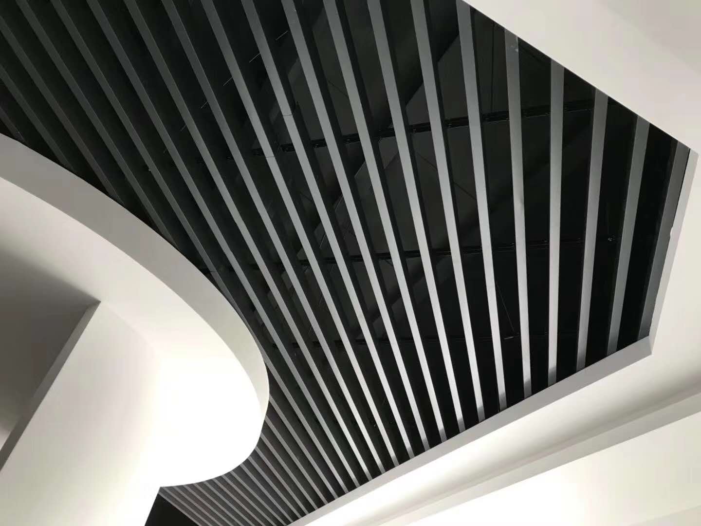 鋁方通吊頂 鋁方通吊頂